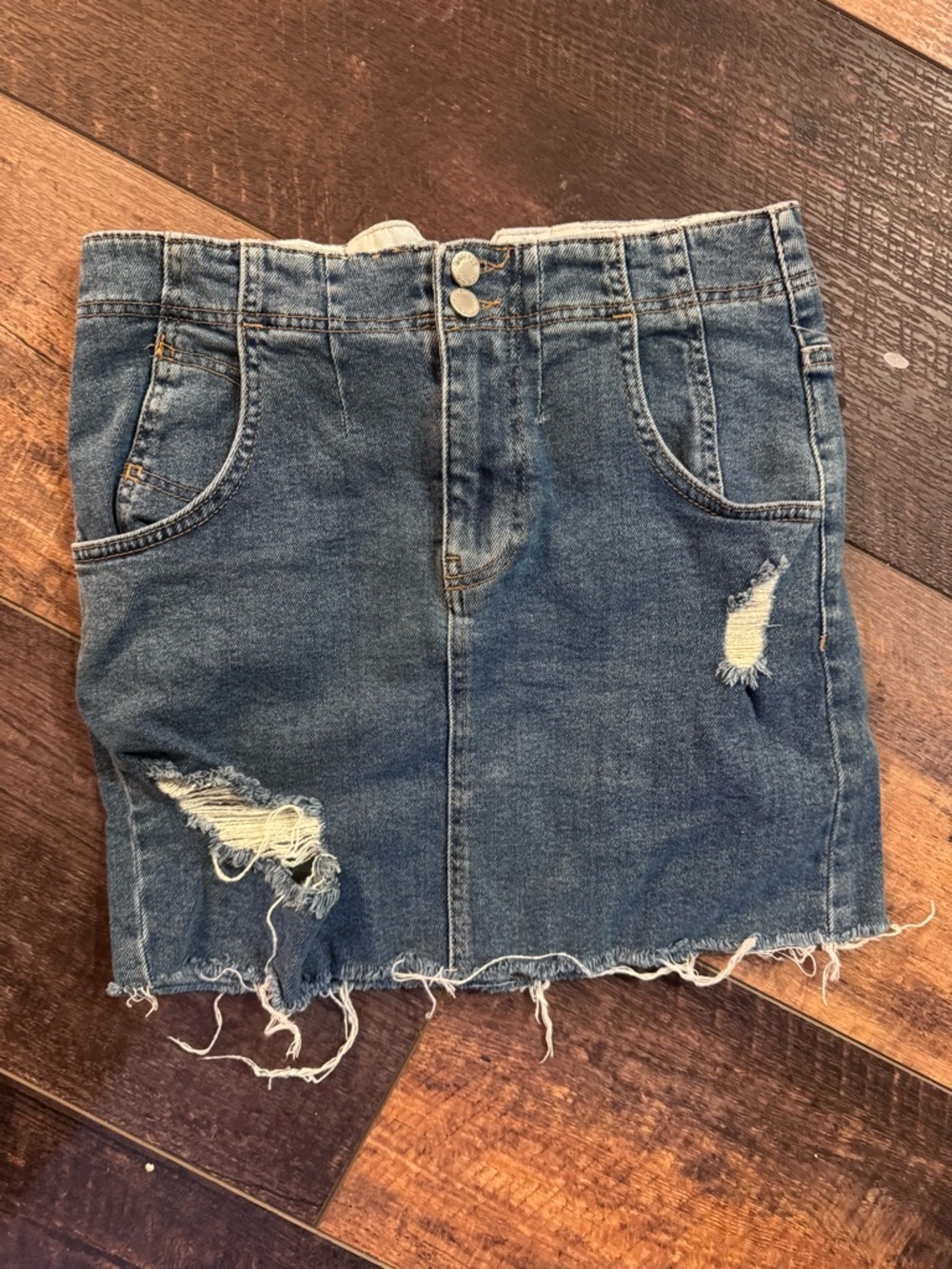 Free People Distressed Denim Mini Skirt Buckle Back High Rise Size 2